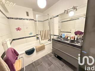  Appartement � vendre 3 pi�ces 84 m�