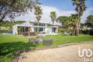  Maison  vendre 5 pices 213 m