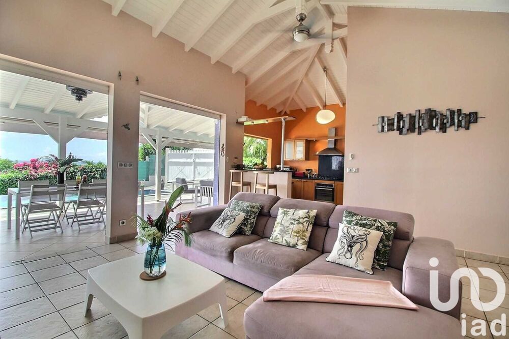 � vendre  Maison Sainte-Anne (97180)