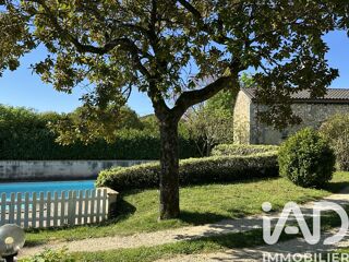  Maison � vendre 8 pi�ces 220 m�