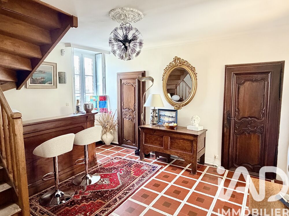 � vendre  Maison Montfort-l'Amaury (78490)