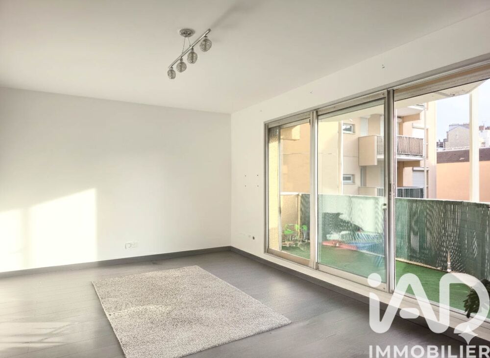 � vendre  Appartement Courbevoie (92400)