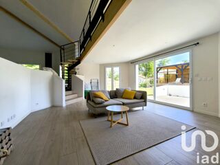  Maison  vendre 4 pices 185 m