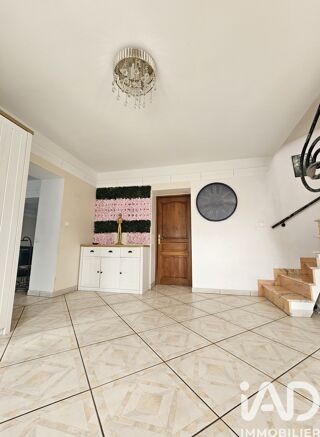  Appartement � vendre 4 pi�ces 131 m�