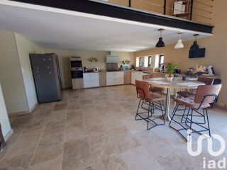  Maison � vendre 6 pi�ces 275 m�