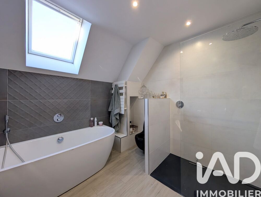 � vendre  Maison Versailles (78000)