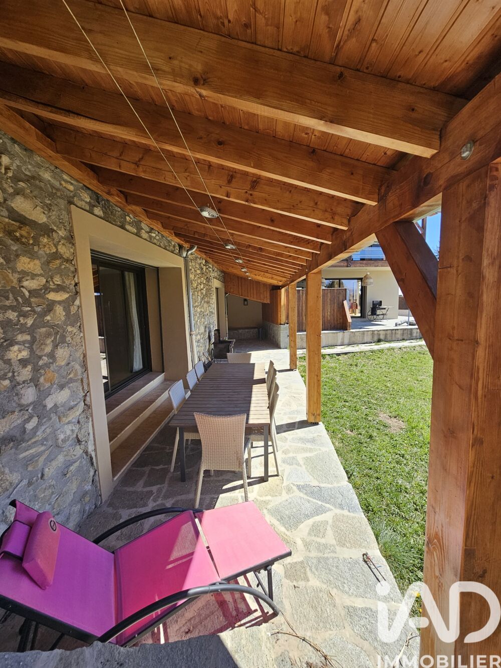 � vendre  Maison Saint-Apollinaire (05160)