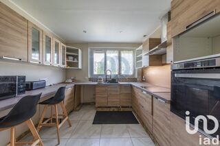  Maison  vendre 10 pices 215 m