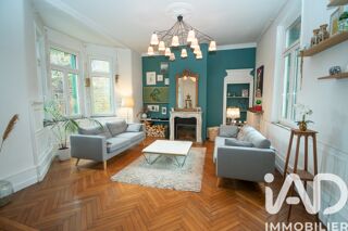  Maison � vendre 9 pi�ces 247 m�