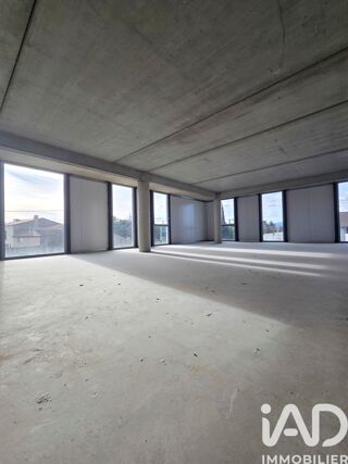  Immeuble � vendre 92 m�