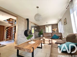  Villa � vendre 7 pi�ces 161 m�