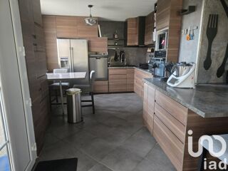  Maison  vendre 10 pices 230 m