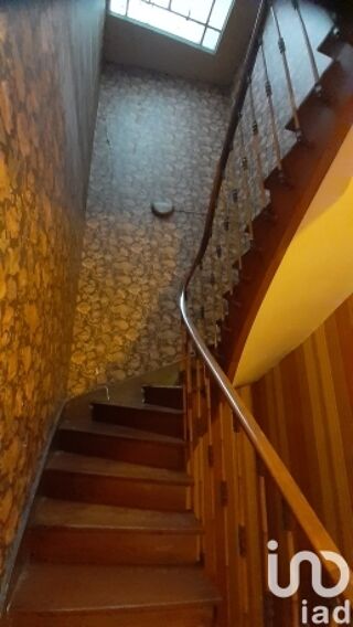  Immeuble � vendre 232 m�