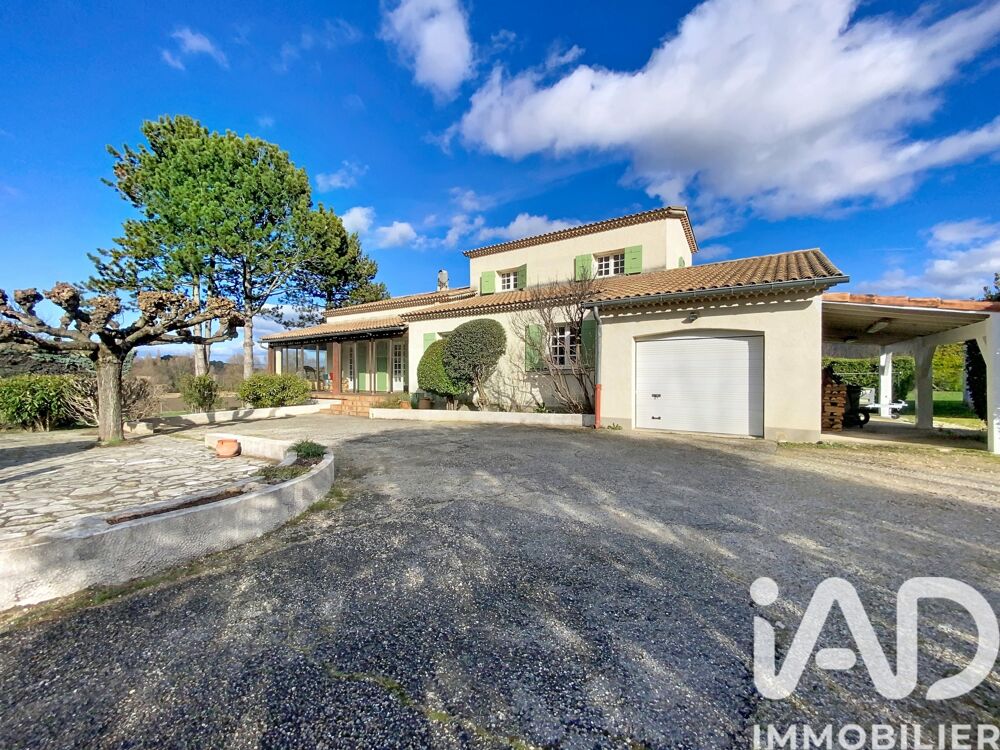 Vente Maison Vente Maison traditionnelle 6 pi�ces Espeluche