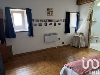  Maison  vendre 9 pices 239 m