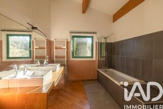  Villa � vendre 5 pi�ces 271 m�