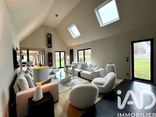  Maison � vendre 5 pi�ces 210 m�