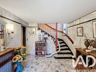  Maison � vendre 9 pi�ces 239 m�