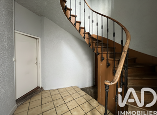  Immeuble � vendre 243 m�