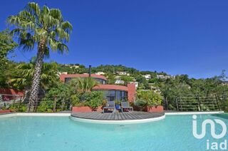  Villa � vendre 8 pi�ces 300 m�