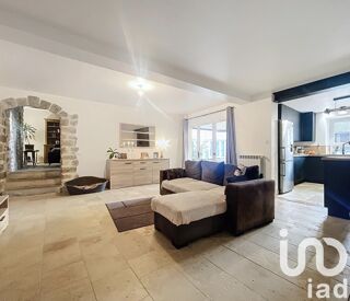  Maison  vendre 9 pices 230 m