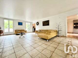  Maison � vendre 7 pi�ces 214 m�