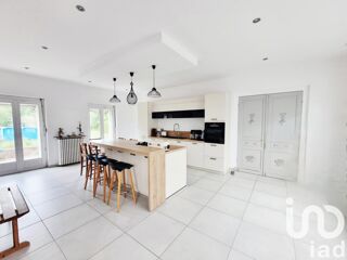  Maison  vendre 9 pices 294 m