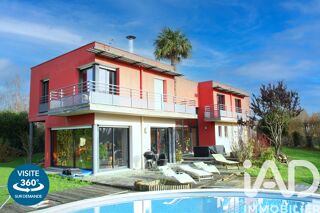  Villa � vendre 10 pi�ces 250 m�