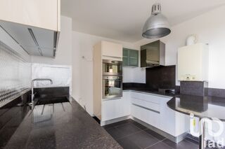  Appartement  vendre 5 pices 104 m