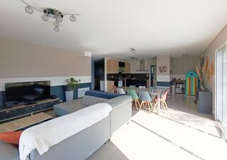  Maison � vendre 5 pi�ces 140 m�