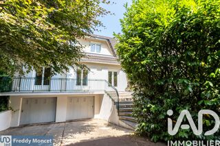  Maison � vendre 9 pi�ces 210 m�