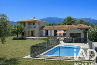  Maison � vendre 7 pi�ces 220 m�