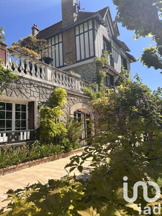  Maison � vendre 10 pi�ces 210 m�