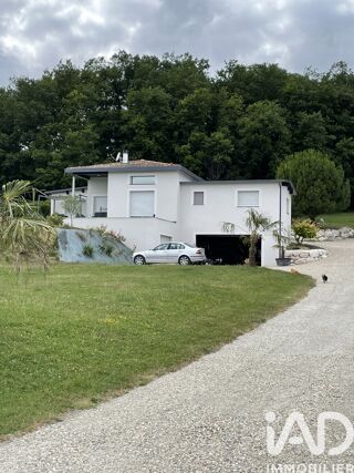  Villa  vendre 5 pices 180 m