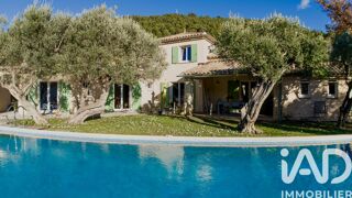  Maison � vendre 7 pi�ces 204 m�