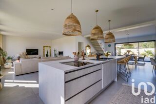  Maison � vendre 6 pi�ces 200 m�