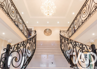  Maison � vendre 15 + pi�ces 740 m�