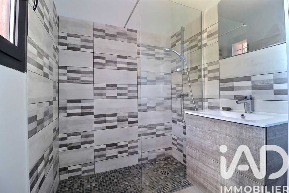 � vendre  Maison Ch�teauvert (83670)