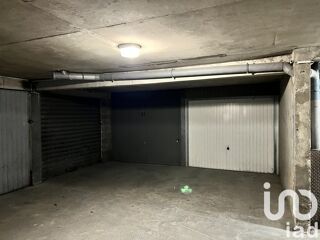  Parking / Garage � vendre 12 m�