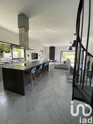  Maison � vendre 5 pi�ces 140 m�