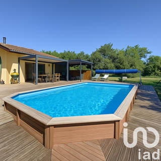  Maison  vendre 9 pices 242 m