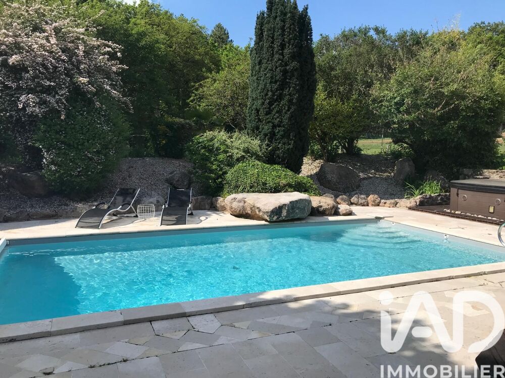 � vendre  Maison Le Bourg (46120)