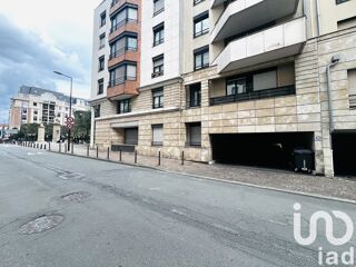  Parking / Garage  vendre 15 m