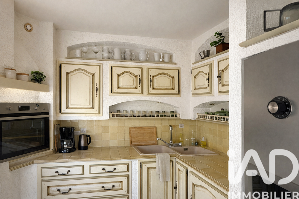 � vendre  Maison Saint-Maximin-la-Sainte-Baume (83470)