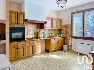  Maison  vendre 8 pices 133 m