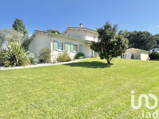  Maison  vendre 6 pices 160 m