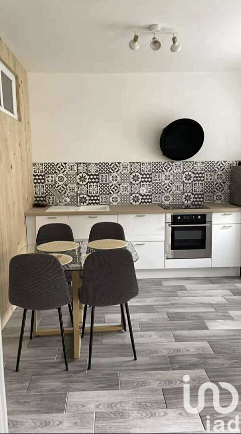   Vente Maison traditionnelle 5 pi�ces Maison - 5 pi�ce(s) - 141 m�