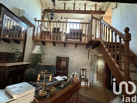   Vente Maison/villa 9 pices Maison - 9 pice(s) - 233 m