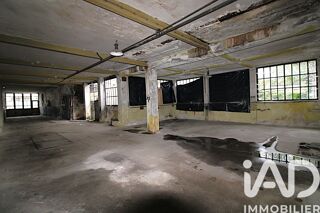  Maison  vendre 8 pices 450 m