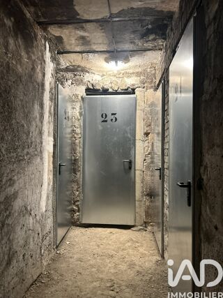  Parking / Garage  vendre 10 m